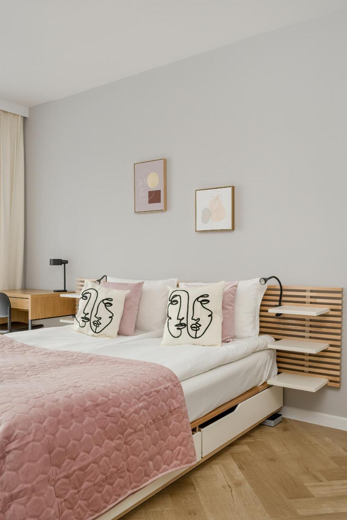 Michalczyka Stylish Apartment With Parking In The City Center Of Wroclaw By Noclegi Renters Extérieur photo