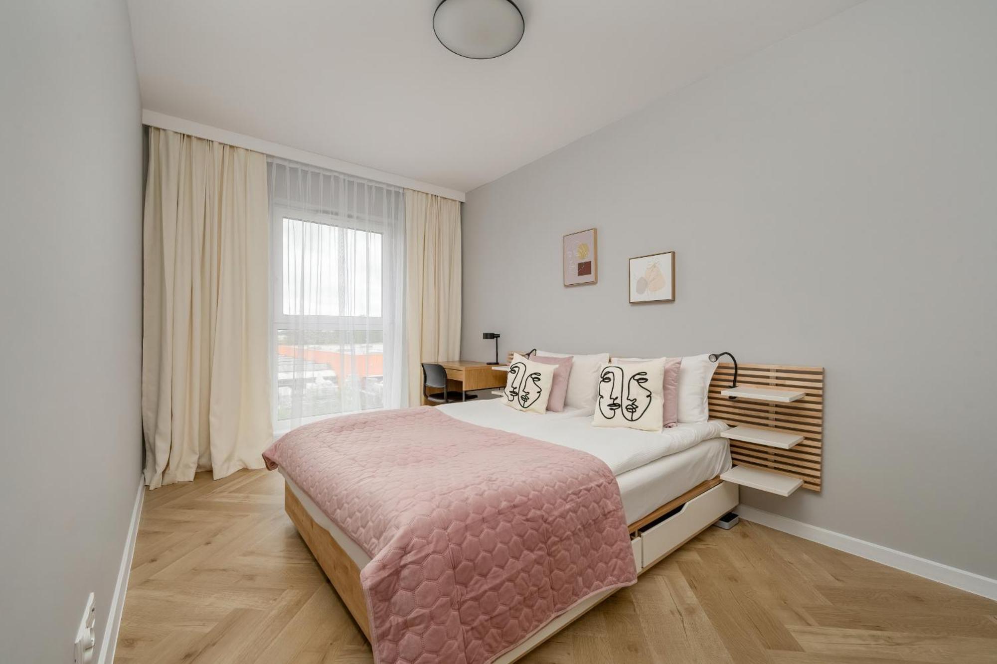 Michalczyka Stylish Apartment With Parking In The City Center Of Wroclaw By Noclegi Renters Extérieur photo